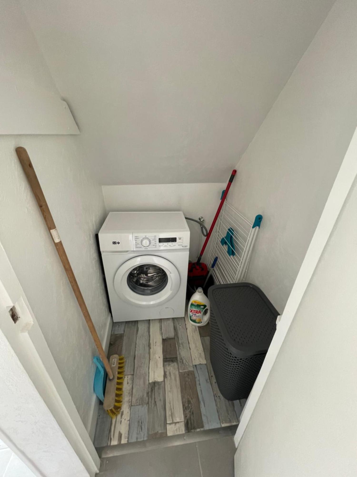 Appartement Renove Tout Equipe, Centre Ville, Proche De La Gare Et Commerce Flers Kültér fotó